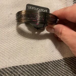 Paparazzi Black and Gold Bracelet